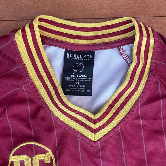 DC Comics The Flash Central City Batting Jersey - Box Lunch Exclusive XS - Picture 6 of 7
